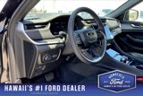 Used 2024 Jeep Grand Cherokee Altitude image 2