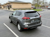 Used 2017 Nissan Rogue SV w/ SV Premium Package image 6