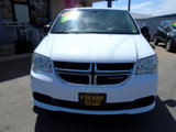 Used 2018 Dodge Grand Caravan SE w/ UConnect Hands-Free Group image 2