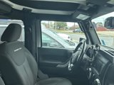 Used 2016 Jeep Wrangler Rubicon w/ Power Convenience Group image 3