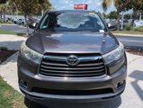 Used 2016 Toyota Highlander XLE image 3