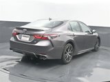 Used 2024 Toyota Camry SE image 6