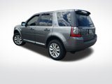 Used 2011 Land Rover LR2 HSE image 4