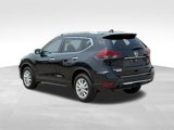 Used 2018 Nissan Rogue SV image 3