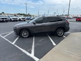 Used 2021 Jeep Cherokee Latitude Plus w/ Sun & Sound Group image 3