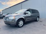 Used 2010 Chrysler Town & Country Touring image 3