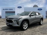 Used 2024 Chevrolet Trax LS w/ LS Convenience Package image 3