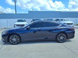 Used 2022 Lexus ES 350 w/ Premium Package image 4
