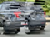 Certified 2022 Ford Explorer XLT image 4