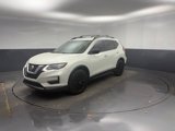 Used 2017 Nissan Rogue SV w/ Midnight Edition Package image 5