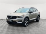 Certified 2022 Volvo XC40 T5 R-Design w/ Climate Package image 2