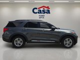 Used 2020 Ford Explorer XLT w/ Equipment Group 202A image 2
