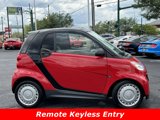 Used 2015 smart fortwo passion image 2