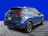 Used 2018 Nissan Rogue SL image 3