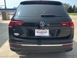 Used 2022 Volkswagen Tiguan SE image 4