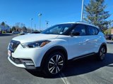 Used 2020 Nissan Kicks SR image 3