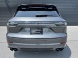 Certified 2022 Porsche Cayenne GTS image 4