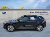 Used 2020 Ford Escape Titanium image 5