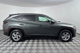 Used 2022 Hyundai Tucson SE image 3