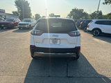 Used 2019 Jeep Cherokee Limited image 5