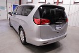 Used 2023 Chrysler Voyager LX image 3