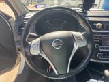 Used 2016 Nissan Altima 2.5 SV image 2