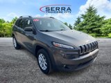 Used 2015 Jeep Cherokee Latitude w/ Cold Weather Group image 3