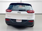 Used 2017 Jeep Cherokee Sport image 6
