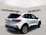 Used 2022 Ford Escape SEL image 2