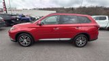 Used 2016 Mitsubishi Outlander SEL image 2
