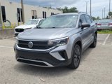 Used 2022 Volkswagen Taos S image 2