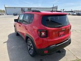 Used 2018 Jeep Renegade Latitude w/ Advanced Technology Group image 6