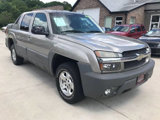 Used 2002 Chevrolet Avalanche 4x4 w/ Off-Road Suspension Pkg image 2