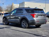 Used 2022 Ford Explorer XLT w/ Equipment Group 202A image 2