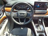 Used 2023 Jeep Compass Limited image 2