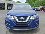 Used 2017 Nissan Rogue S image 2