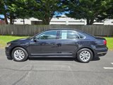 Used 2017 Volkswagen Passat 1.8T S image 3