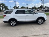 Used 2018 Ford Explorer XLT image 5