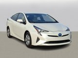Used 2017 Toyota Prius Four image 2