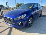 Used 2019 Hyundai Elantra GT image 3