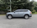 Used 2023 Volkswagen Atlas SE image 2
