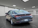 Used 2023 Hyundai Elantra SE image 4