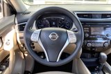 Used 2016 Nissan Rogue SV image 5