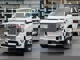 Used 2021 GMC Yukon Denali w/ Denali Premium Package image 4