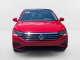 Used 2020 Volkswagen Jetta SE w/ SE Cold Weather Package image 2
