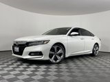 Used 2018 Honda Accord Touring image 2