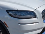 Used 2022 Lincoln Nautilus FWD w/ Premium Package image 6