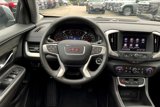 Used 2023 GMC Terrain SLE w/ Driver Convenience Package image 5