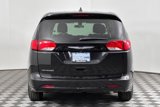 Used 2022 Chrysler Voyager LX image 5
