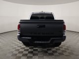 Used 2021 Toyota Tacoma TRD Off-Road image 6